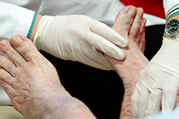 Geriatric foot care treatment, senior foot treatment, elderly foot tratment in the Evanston, IL 60202 area